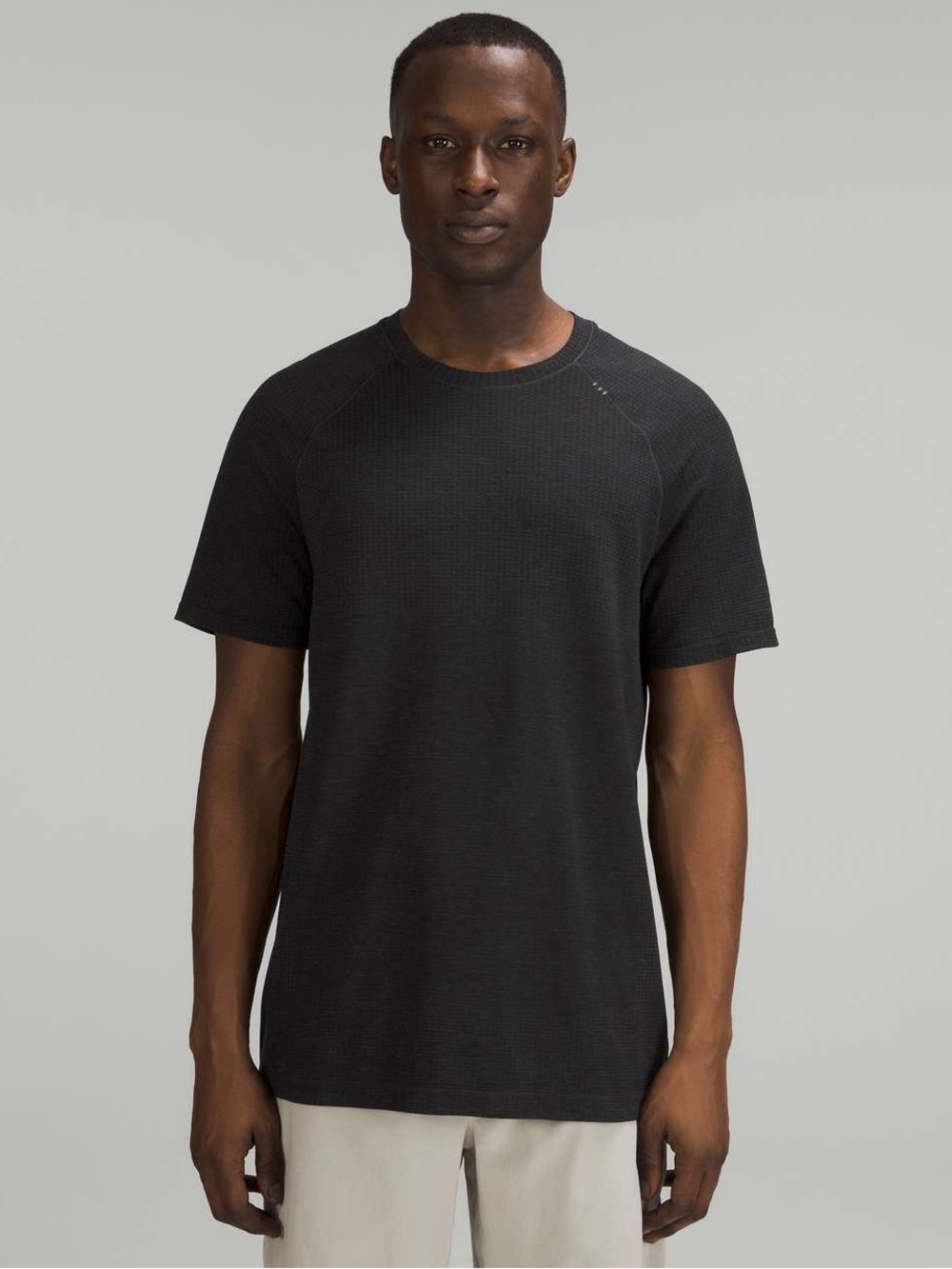 lululemon Men’s Large & XL Metal Vent Tech Short Sleeve Shirt